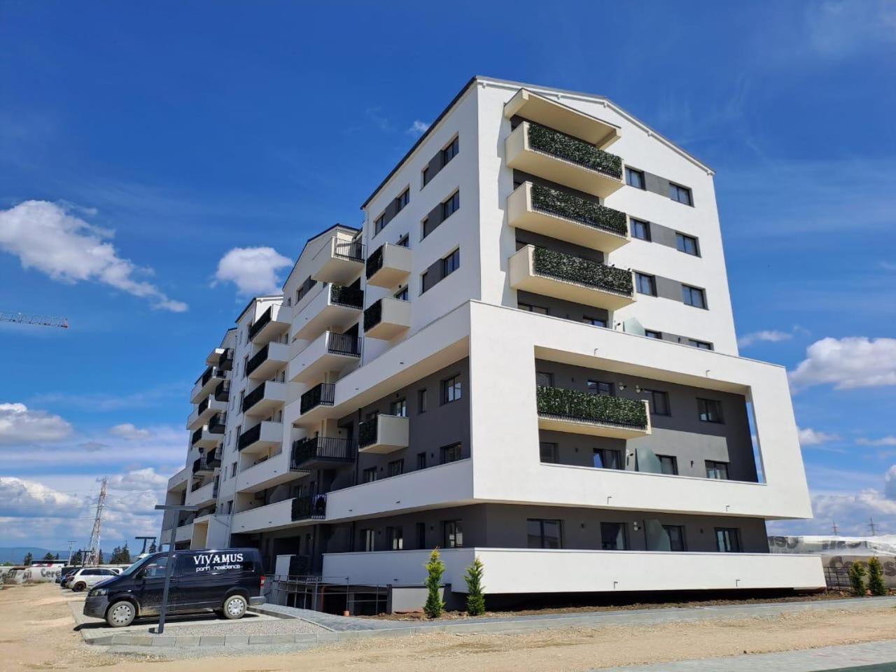 Mountain Breeze Luxury Apartment Ac & Parcare Privata 브라쇼브 외부 사진